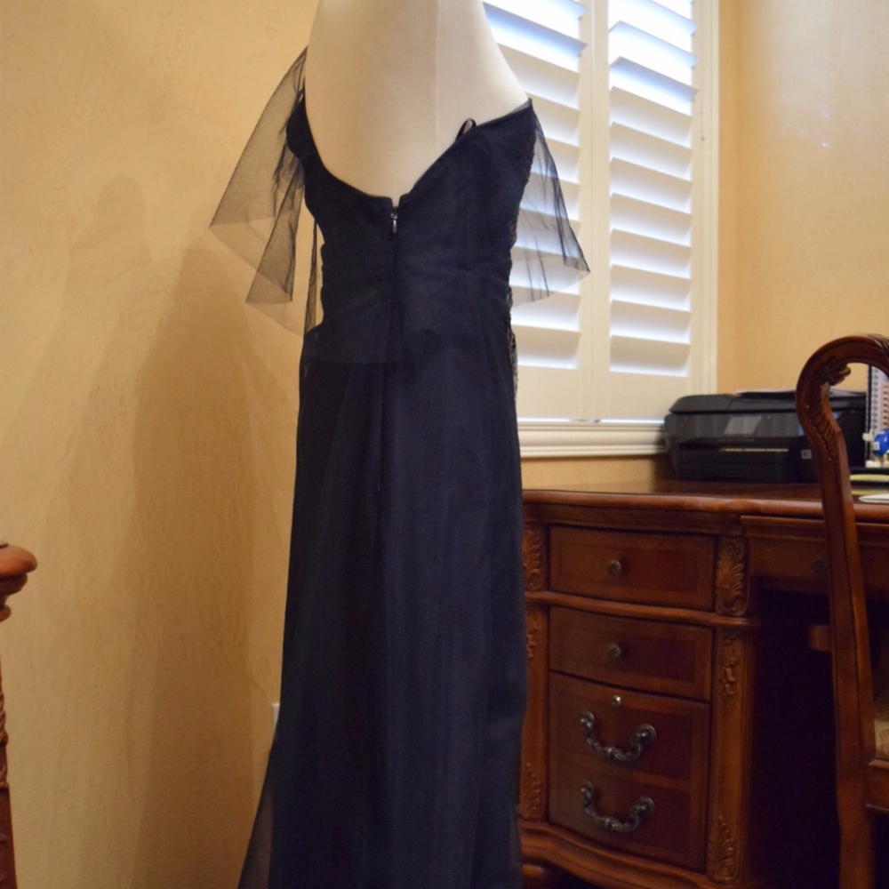 BCBG Evening gown - Picture 4 of 7